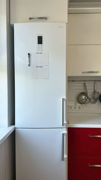 Листи 2шт Білий +чорний маркер 38 фото